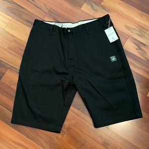 Men’s Volcom Black shorts